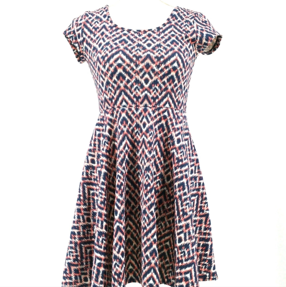 Aeropostale Fit & Flare Dress Small Cap Sleeve Geometric Print Skater Dress